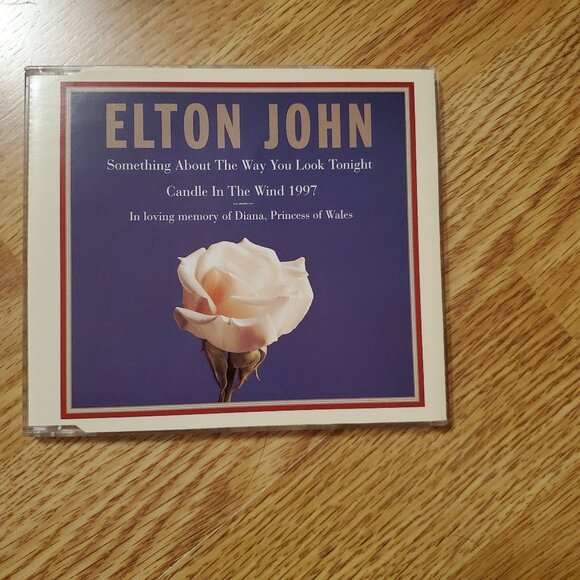 Elton John CD - Picture 1 of 2